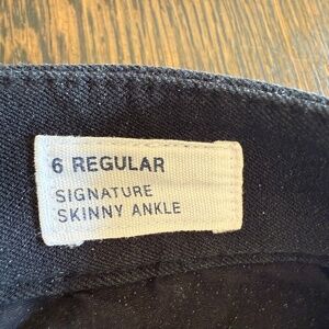 GAP Signature Skinny Ankle Trousers